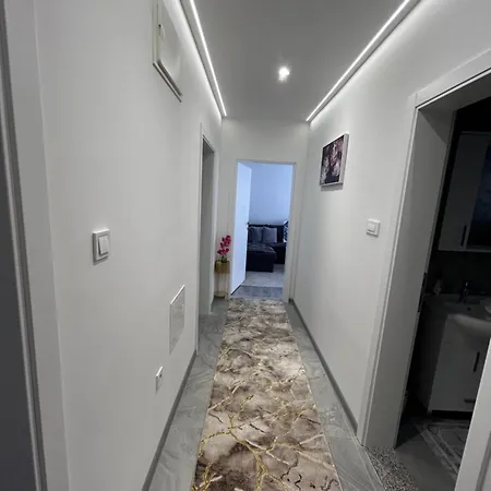Apartman-ziko كونييتش